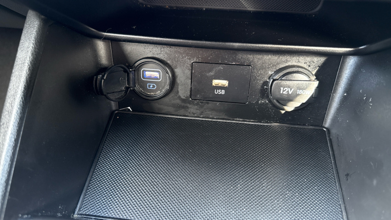 Hyundai Kona 1.0 TGDi 48V MHEV SE Connect 5dr Petrol Hatchback